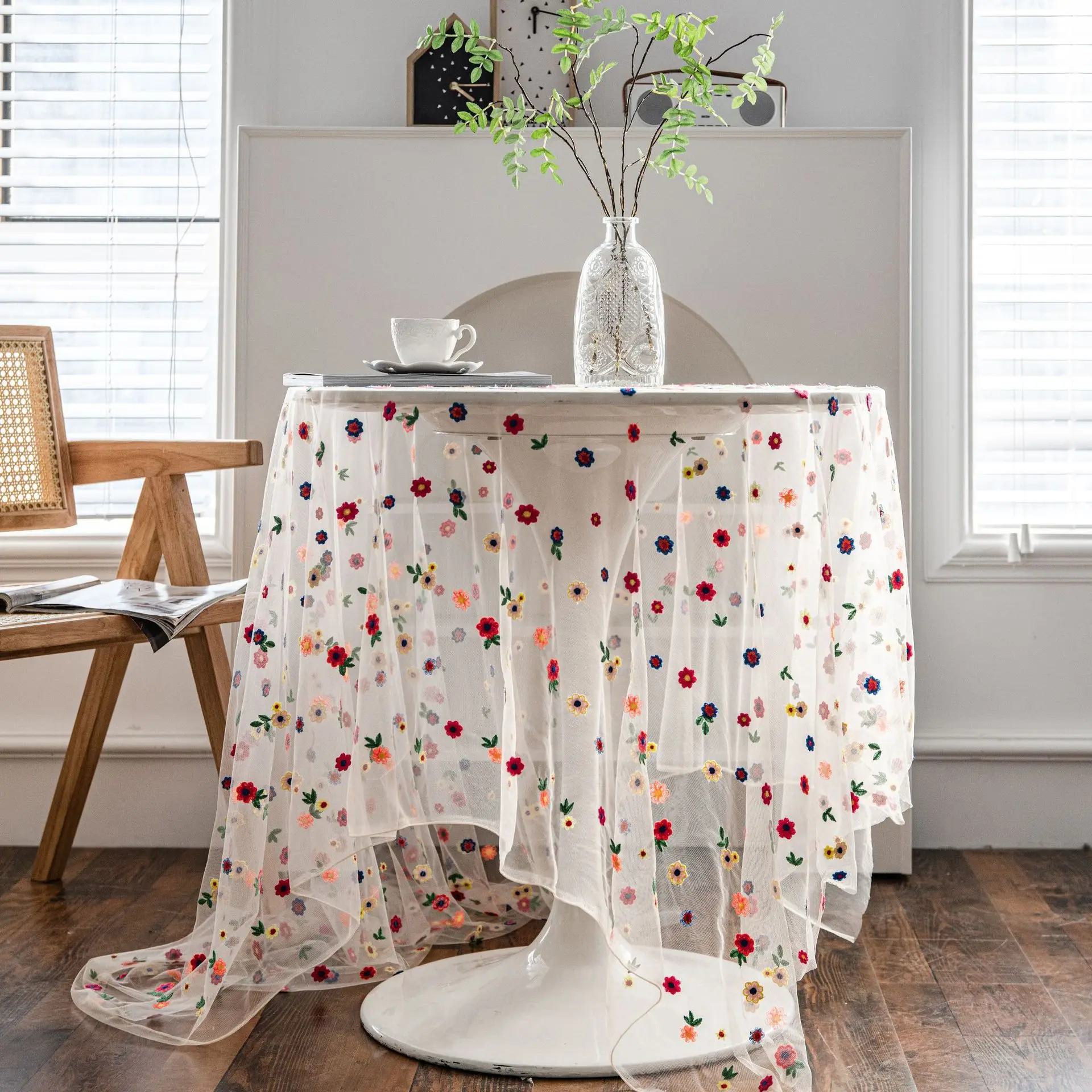 Desk Setup Wallpaper - Nappe de noël en dentelle transparente,